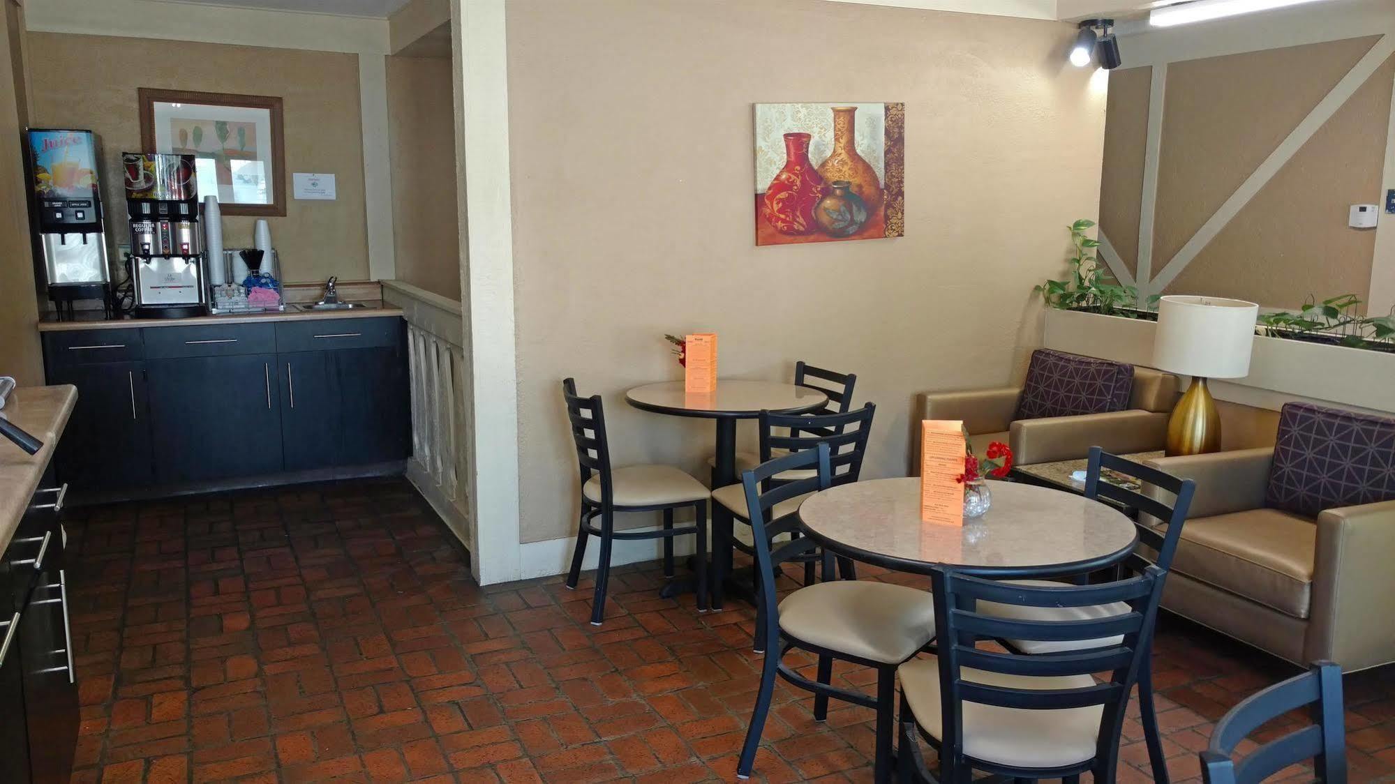 America Best Value Inn Webster City Zewnętrze zdjęcie